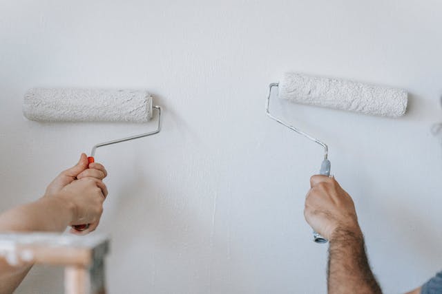 Como tirar o cheiro de tinta após fazer a pintura em casa?