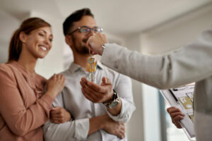 Maximizando Retornos: Estratégias para Investir em Imóveis em Itajaí SC