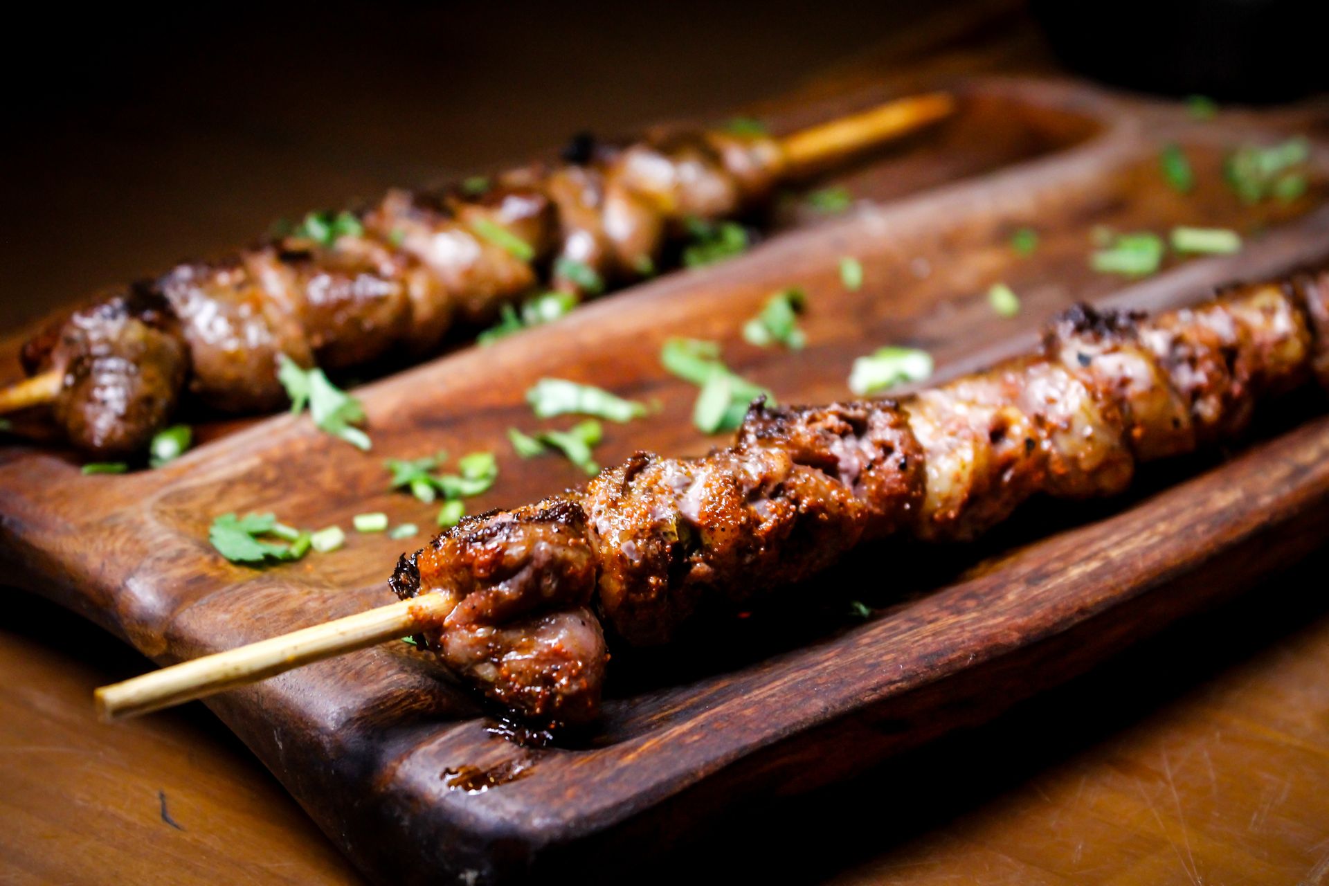 Kit para Churrasco com Tábua: Como Escolher o Melhor para Presente ou Uso